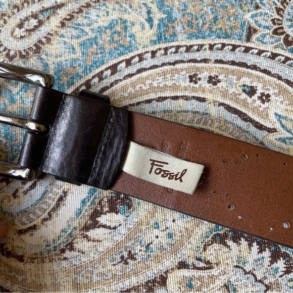 Fossil Genuine studded Leather Tooled rhinestone belt 34” - Picture 6 of 11